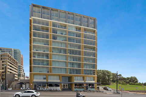 Beau Monde Apartments Newcastle - The York - Accommodation Sunshine Coast 2