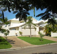Poinciana Terraces - Accommodation Sunshine Coast