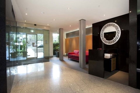 Readyset St. Kilda Road - Accommodation Sunshine Coast 3