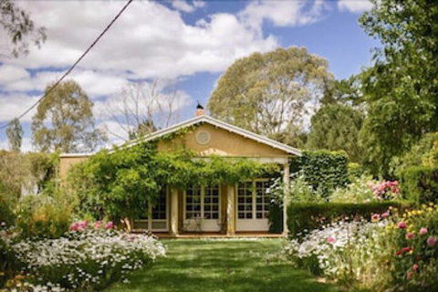 AL RU Farm - Accommodation Sunshine Coast 0