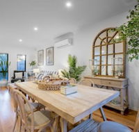 AUJOY 3 Bed Townhouse Burwood 3 - Accommodation Sunshine Coast
