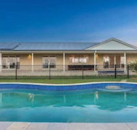Your Luxury Escape Byron Sunset Breeze - Accommodation Sunshine Coast