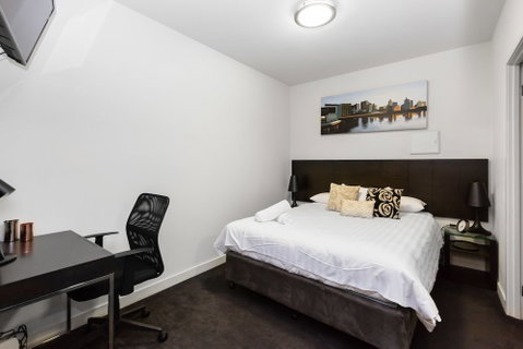 Imogen, Melbourne Studio Apartment - Accommodation Sunshine Coast 4