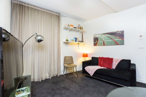 Imogen, Melbourne Studio Apartment - Accommodation Sunshine Coast 5
