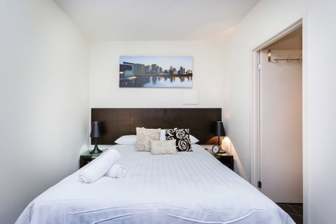 Imogen, Melbourne Studio Apartment - Accommodation Sunshine Coast 1