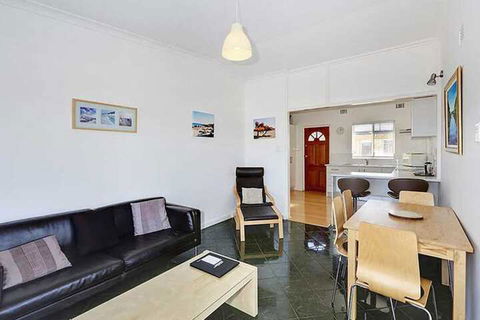 SUMMER BREEZE - Holiday And Business Accommodation - Accommodation Sunshine Coast 3