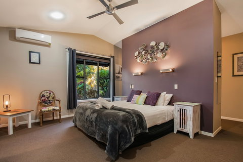 A PERFECT STAY - Lennox Unique Coastal Retreat - Accommodation Sunshine Coast 2