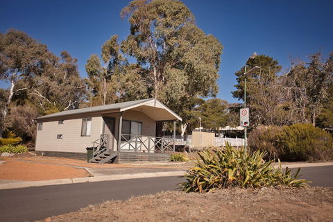Eaglehawk Holiday Park Canberra - Accommodation Sunshine Coast 3
