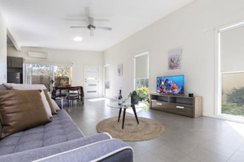 2 Bedroom With Parking Near Central Cessnock - Accommodation Sunshine Coast 0
