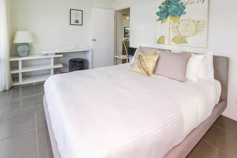 North Shore Towers - Accommodation Sunshine Coast 7