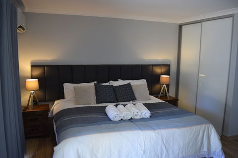 Eagle Bay House - Accommodation Sunshine Coast 3