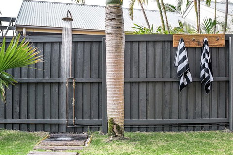 A PERFECT STAY - 3 Salty Sisters - Accommodation Sunshine Coast 3