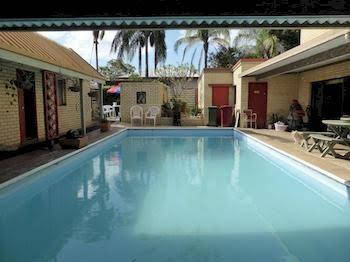 The Edge Guest Rooms - Accommodation Sunshine Coast 0