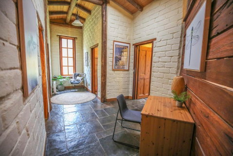 Feathertop Retreat - Accommodation Sunshine Coast 3