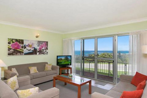 Northshore Unit 3 Overlooking Duranbah Beach & The Tweed River - Accommodation Sunshine Coast 0
