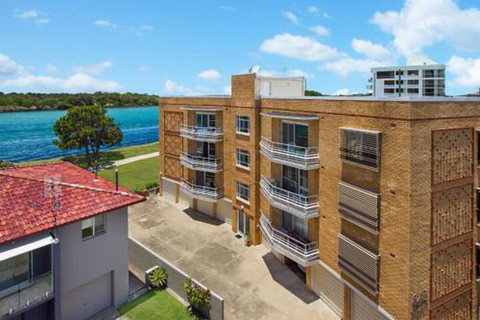 River Haven Unit 1 Absolute Tweed River Frontage - Accommodation Sunshine Coast 6