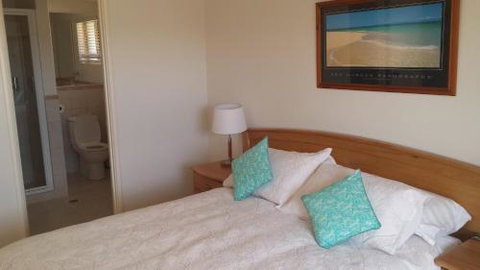 Alexander Drive B & B - Accommodation Sunshine Coast 3