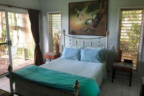 Mission Beach Escape BnB - Accommodation Sunshine Coast 2