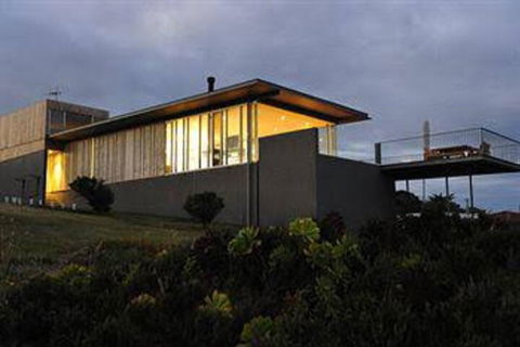 The Ocean Retreat - Accommodation Sunshine Coast 2