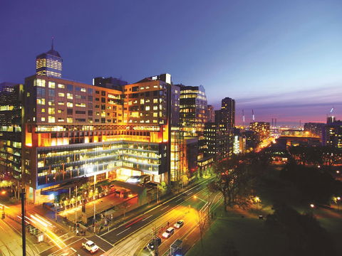 Oaks Melbourne On William Suites - Accommodation Sunshine Coast 0