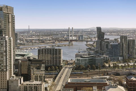 Oaks Melbourne On William Suites - Accommodation Sunshine Coast 4