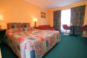 Heemskirk Motor Hotel - Accommodation Sunshine Coast 5