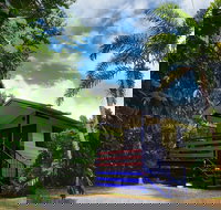 Thornton Beach Bungalows - Accommodation Sunshine Coast