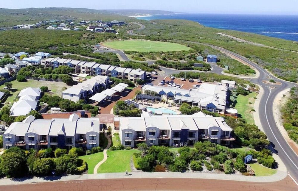 Gnarabup WA Accommodation Sunshine Coast