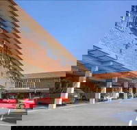 St Georges Motor Inn - Accommodation Sunshine Coast