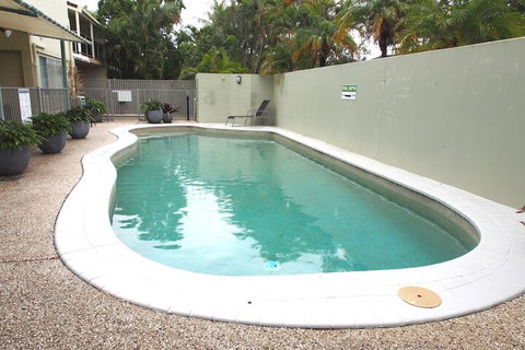 Le Court Villas - Accommodation Sunshine Coast 2