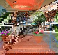 Grand Country Lodge Motel - Accommodation Sunshine Coast