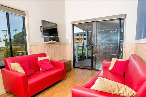 Reflections Holiday Parks Hawks Nest - Accommodation Sunshine Coast 6