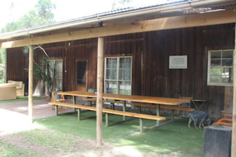 Lovedale Cottages - Accommodation Sunshine Coast 0