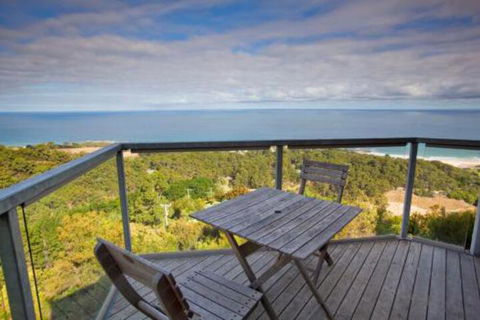 Chriss Beacon Point Restaurant & Villas - Accommodation Sunshine Coast 6