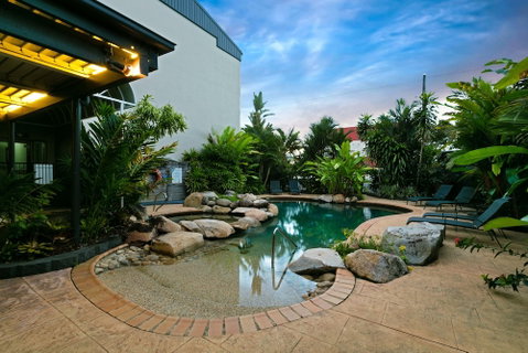 Cascade Gardens - Accommodation Sunshine Coast 2