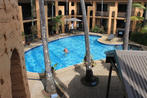 Oasis Inn Cairns - Accommodation Sunshine Coast 0