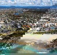 Burleigh Point Holiday Apartments - Accommodation Sunshine Coast