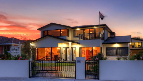 Birchwood On The River - Accommodation Sunshine Coast 1