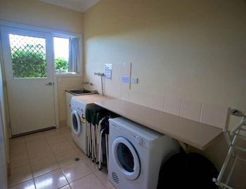 Searenity Holiday Accommodation - Accommodation Sunshine Coast 6