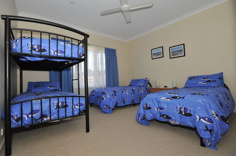 Searenity Holiday Accommodation - Accommodation Sunshine Coast 4