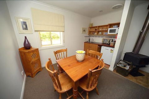 Riesling Trail & Clare Valley Cottages - Accommodation Sunshine Coast 7