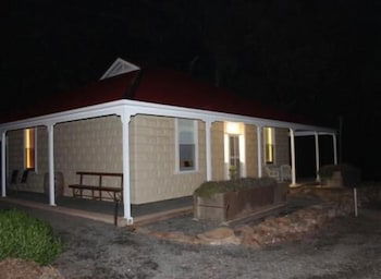 Brown's House Bed And Breakfast - Accommodation Sunshine Coast 0