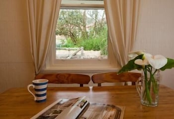 Brown's House Bed And Breakfast - Accommodation Sunshine Coast 4