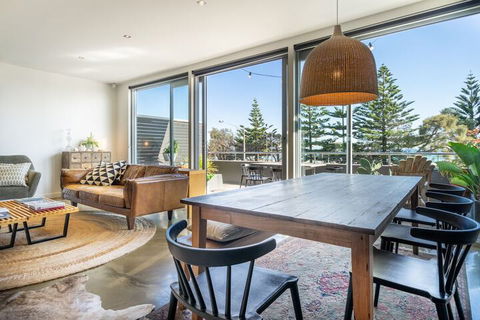 Aquabelle Apartments - Accommodation Sunshine Coast 2