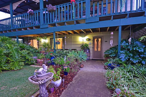 Broadwater Bed & Breakfast - Accommodation Sunshine Coast 1