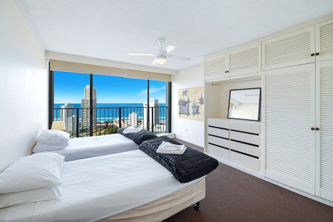 Condor Ocean View Apartments - Accommodation Sunshine Coast 5