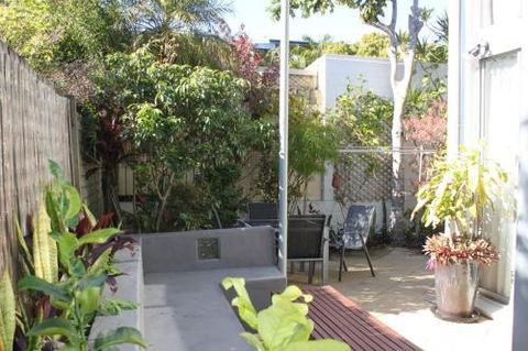 A Beautiful Flat - Accommodation Sunshine Coast 1