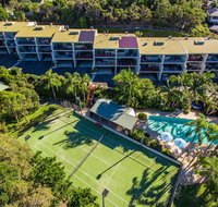 The Oasis Apartments and Treetop Houses - Accommodation Sunshine Coast