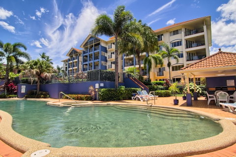 North Cove Waterfront Suites - Accommodation Sunshine Coast 0