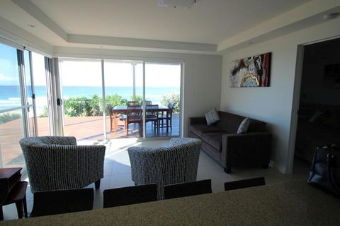 BANGALEE - Accommodation Sunshine Coast 6